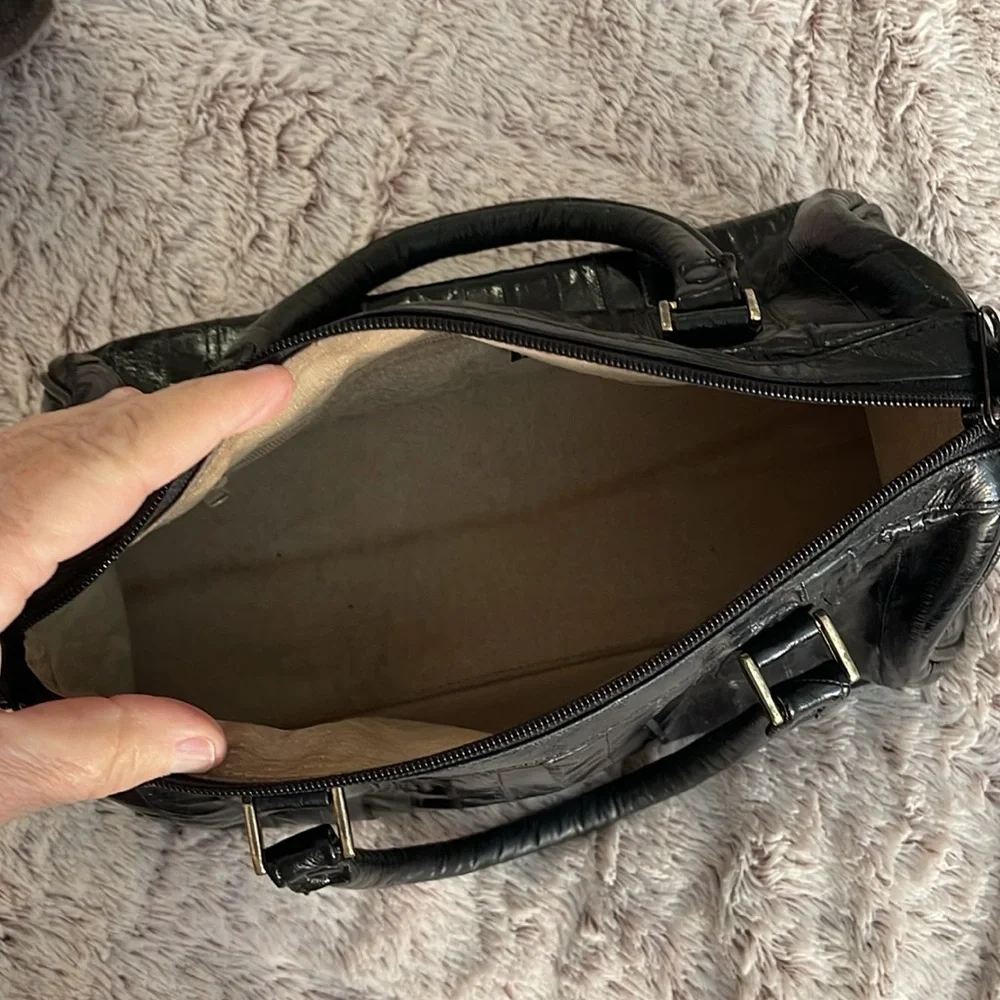 Genuine Eel Skin Handbag‎ Black Top Handle Zipper Closure Classic